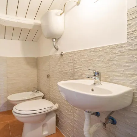 Dimora Di Famiglia Belmonte Mezzagno