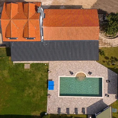 Dimora Di Famiglia * Belmonte Mezzagno