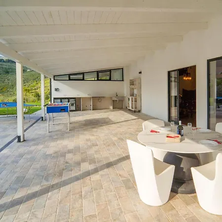 בית נופש Dimora Di Famiglia